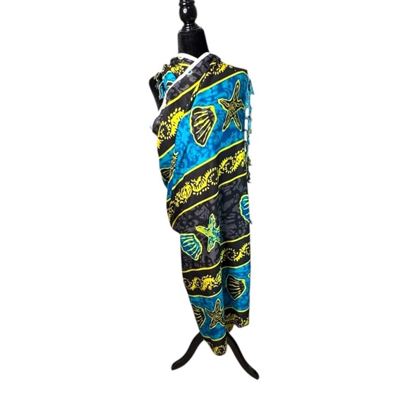 UNBRANDED Tropical Seashell Print Fringed Pareo / Sarong / Coverup 58” x 44” O/S - Picture 3 of 5